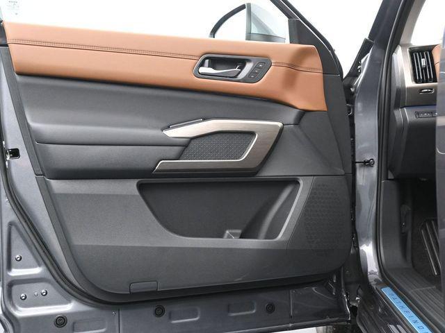 new 2025 Nissan Pathfinder car, priced at $48,510