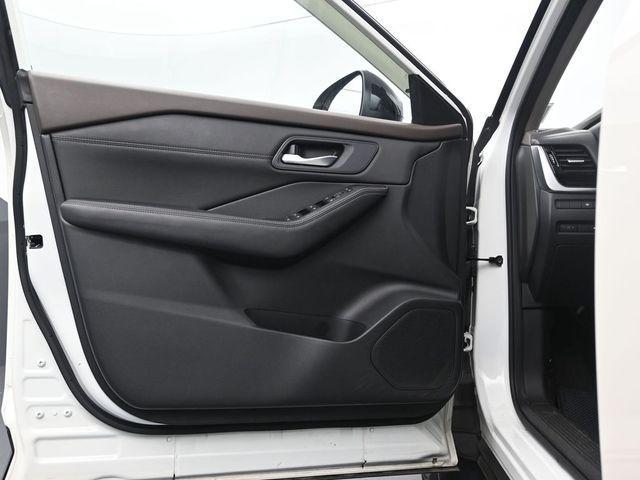 used 2022 Nissan Rogue car, priced at $21,909