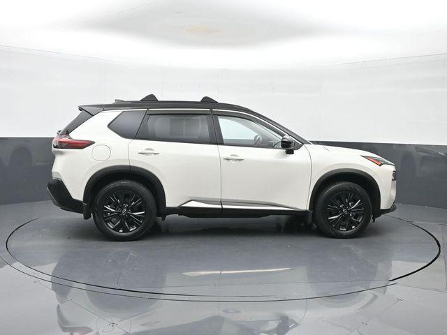 used 2022 Nissan Rogue car, priced at $21,909