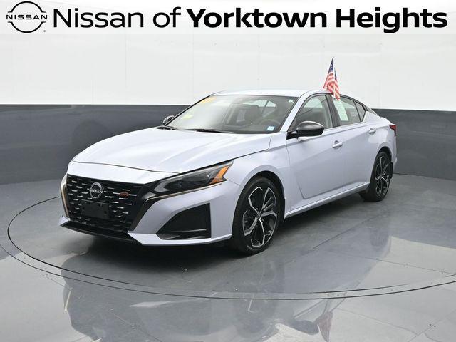 used 2023 Nissan Altima car, priced at $22,664