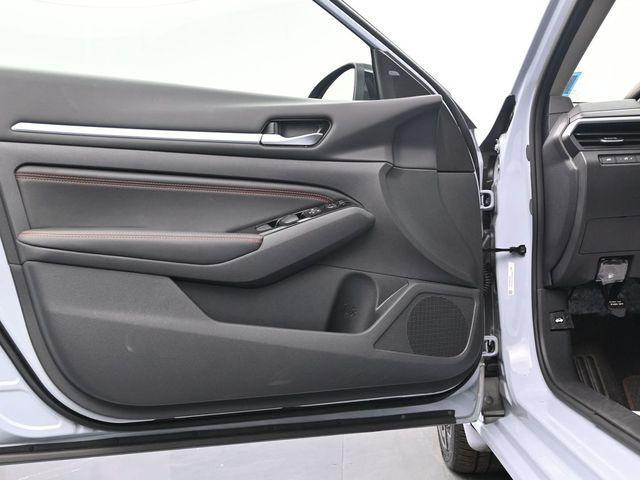 used 2023 Nissan Altima car, priced at $22,664