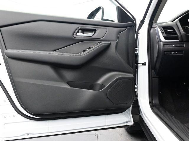 new 2026 Nissan Rogue car, priced at $32,150