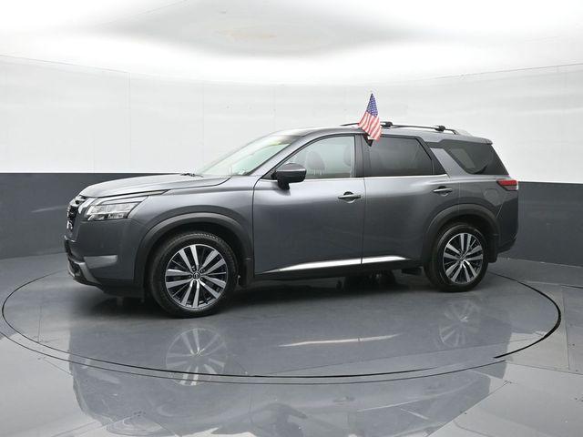 used 2022 Nissan Pathfinder car, priced at $32,686