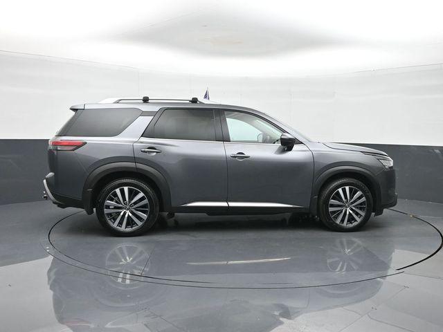 used 2022 Nissan Pathfinder car, priced at $32,686