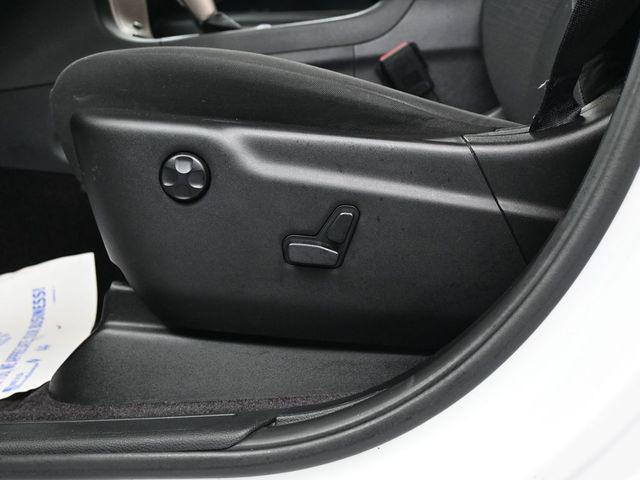 used 2017 Jeep Grand Cherokee car, priced at $12,399