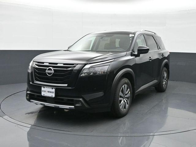 new 2025 Nissan Pathfinder car, priced at $43,280