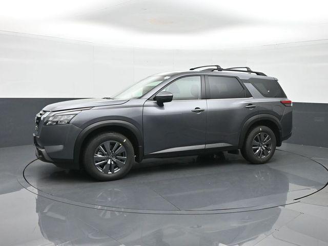 new 2025 Nissan Pathfinder car, priced at $40,925