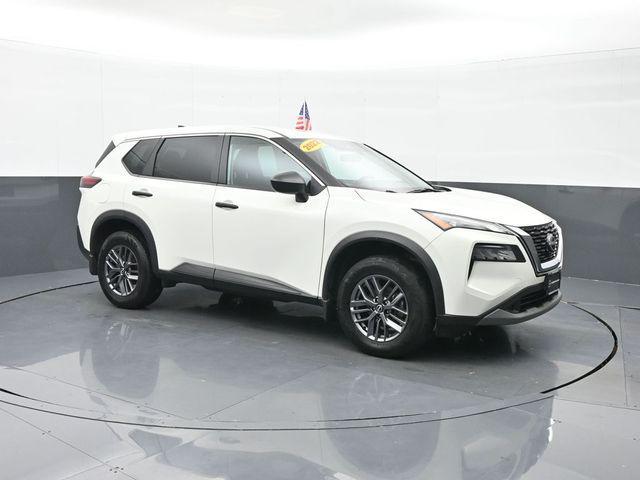 used 2022 Nissan Rogue car, priced at $20,000