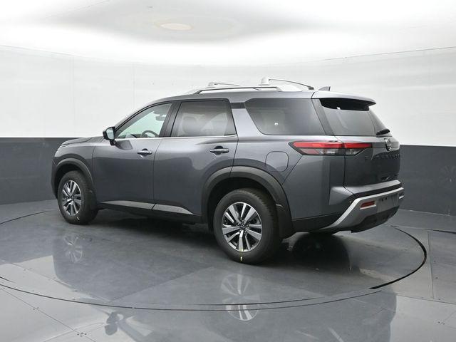 new 2025 Nissan Pathfinder car, priced at $42,425