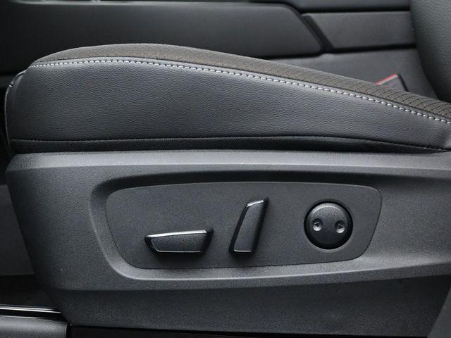 new 2025 Nissan Pathfinder car, priced at $42,425