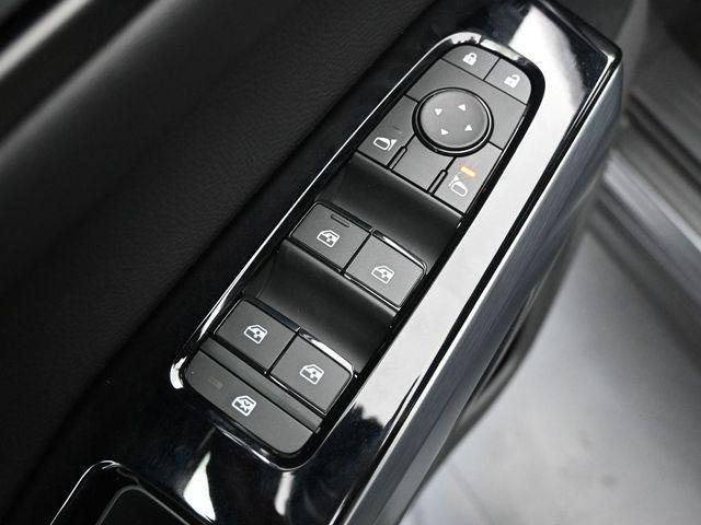 new 2025 Nissan Pathfinder car, priced at $42,425