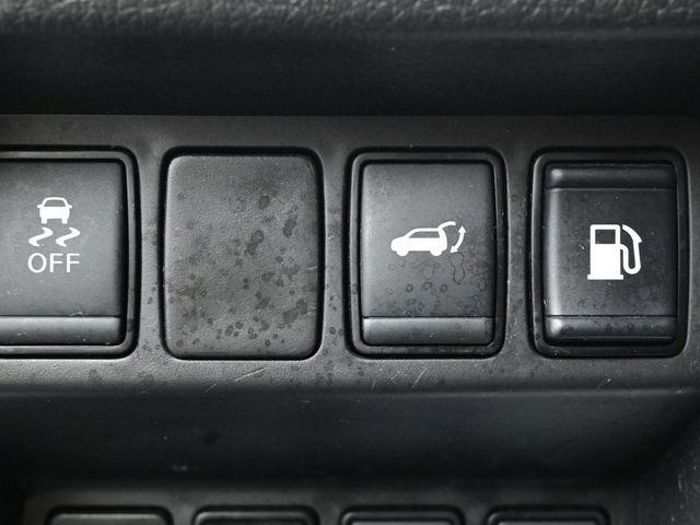 used 2018 Nissan Rogue car, priced at $9,899