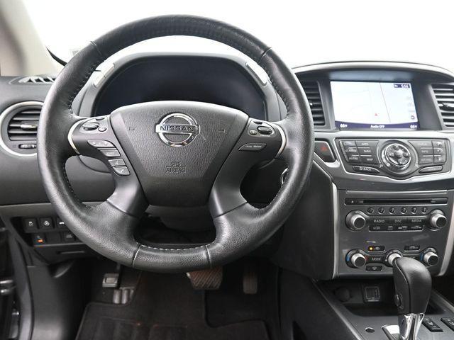 used 2020 Nissan Pathfinder car