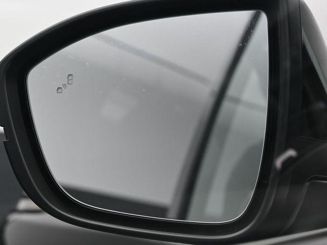 new 2025 Nissan Pathfinder car, priced at $41,680