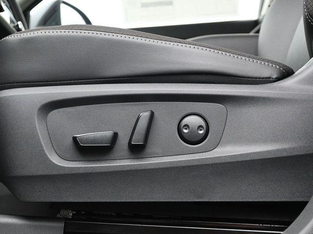 new 2025 Nissan Pathfinder car, priced at $41,680