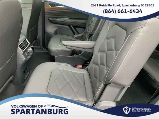 new 2025 Volkswagen Atlas car, priced at $42,412