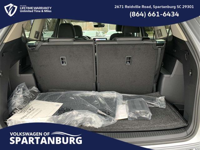 new 2025 Volkswagen Atlas car, priced at $42,981