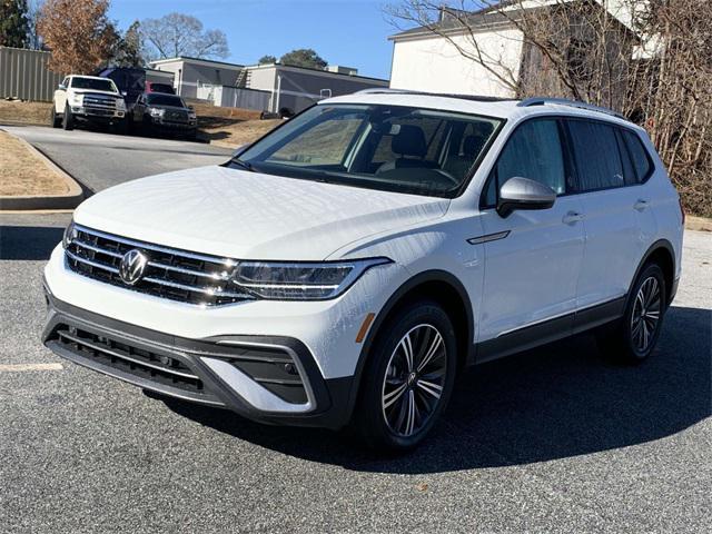 new 2024 Volkswagen Tiguan car, priced at $31,065