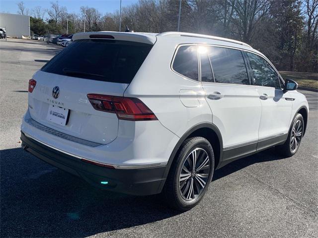 new 2024 Volkswagen Tiguan car, priced at $31,065