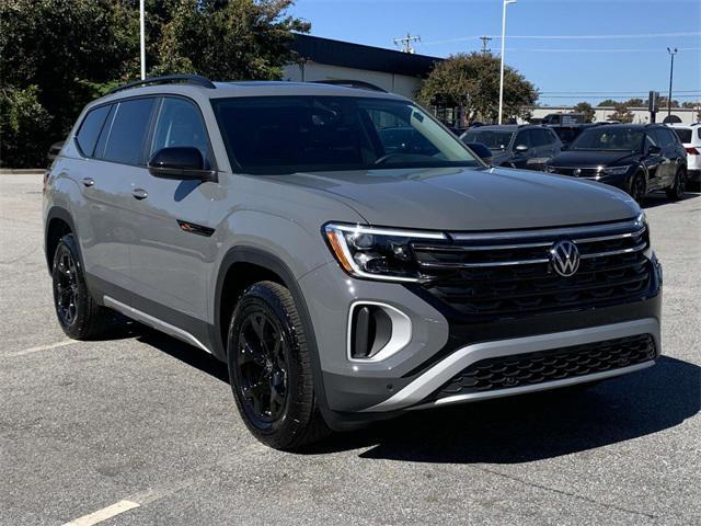 new 2025 Volkswagen Atlas car, priced at $50,566