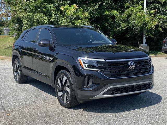 new 2024 Volkswagen Atlas Cross Sport car, priced at $42,911