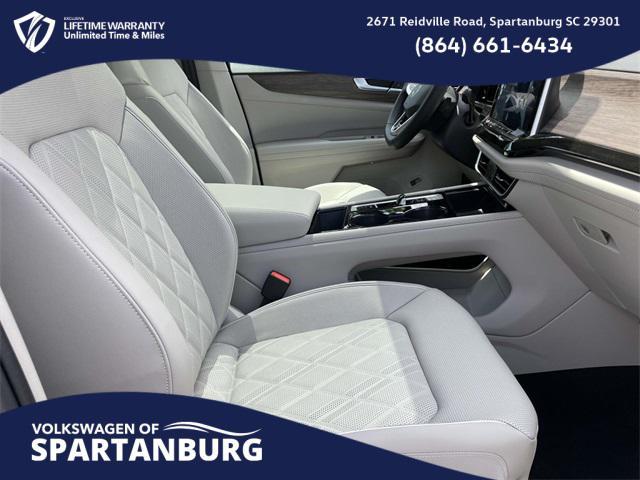 new 2025 Volkswagen Atlas car, priced at $52,446