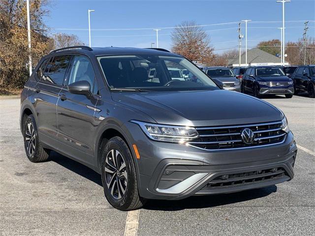 new 2024 Volkswagen Tiguan car, priced at $27,811