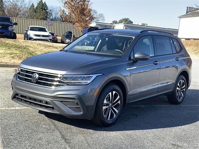 new 2024 Volkswagen Tiguan car, priced at $27,811