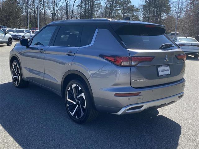 used 2024 Mitsubishi Outlander car, priced at $30,998