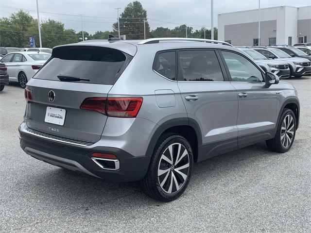 new 2024 Volkswagen Taos car, priced at $29,521