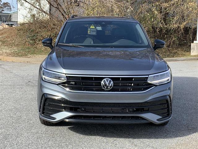 new 2024 Volkswagen Tiguan car, priced at $33,661