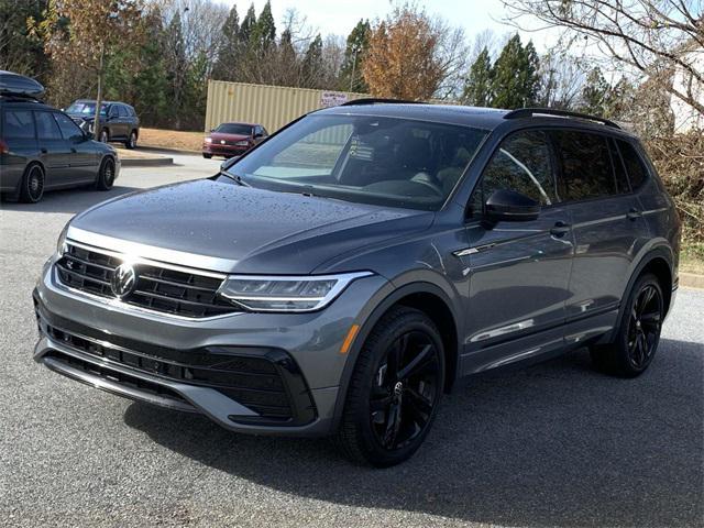 new 2024 Volkswagen Tiguan car, priced at $33,661