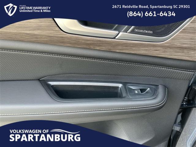new 2025 Volkswagen Atlas car, priced at $52,901