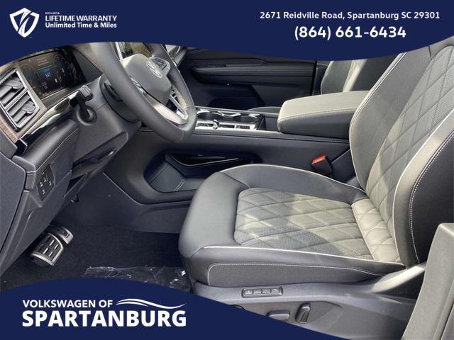 new 2025 Volkswagen Atlas car, priced at $52,901