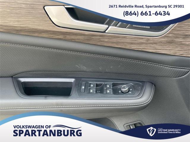 new 2025 Volkswagen Atlas car, priced at $52,105