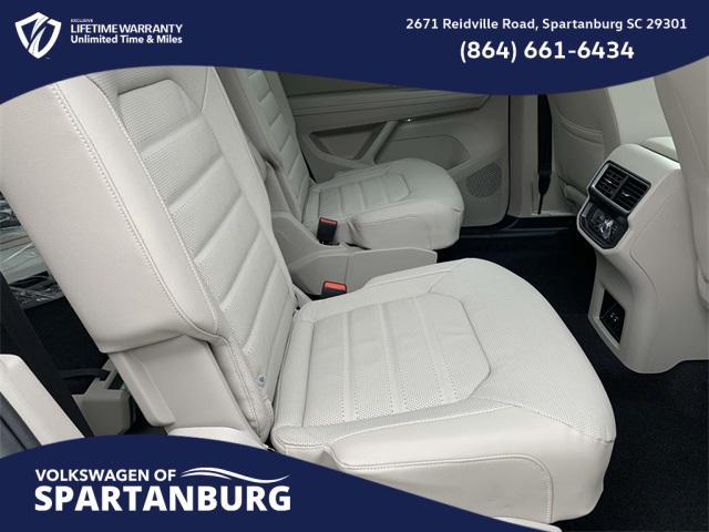 new 2025 Volkswagen Atlas car, priced at $48,361
