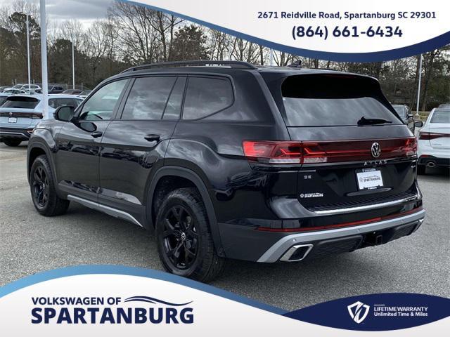 new 2025 Volkswagen Atlas car, priced at $45,334