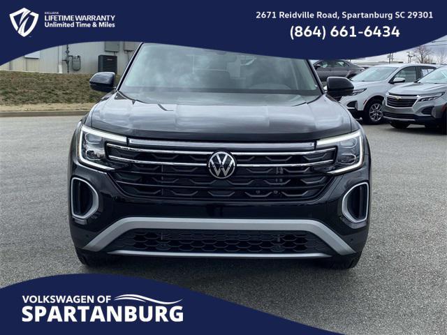 new 2025 Volkswagen Atlas car, priced at $45,896
