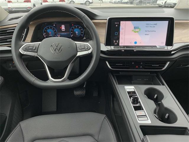 new 2024 Volkswagen Atlas car, priced at $37,541