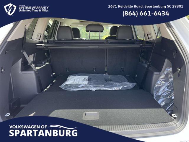 new 2025 Volkswagen Atlas car, priced at $41,564