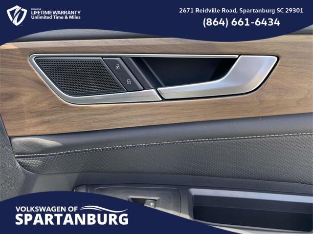 new 2025 Volkswagen Atlas car, priced at $41,564