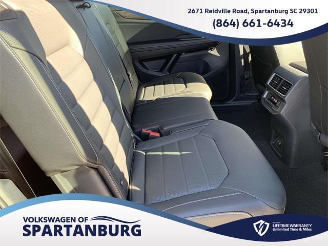 new 2025 Volkswagen Atlas car, priced at $47,020