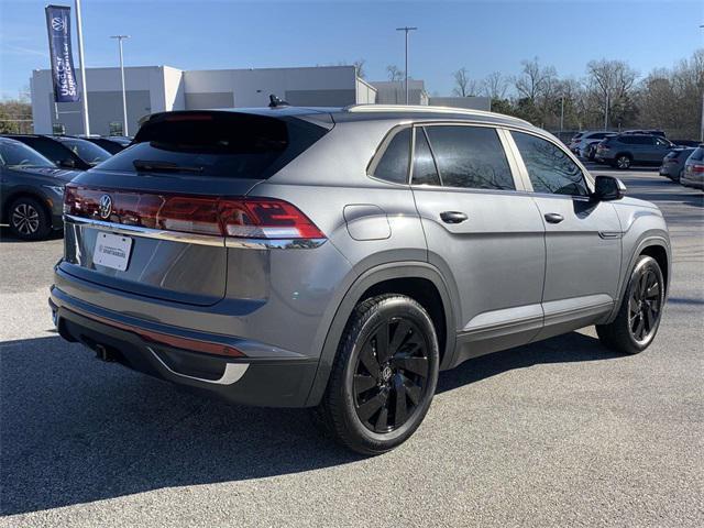 new 2025 Volkswagen Atlas Cross Sport car, priced at $44,241