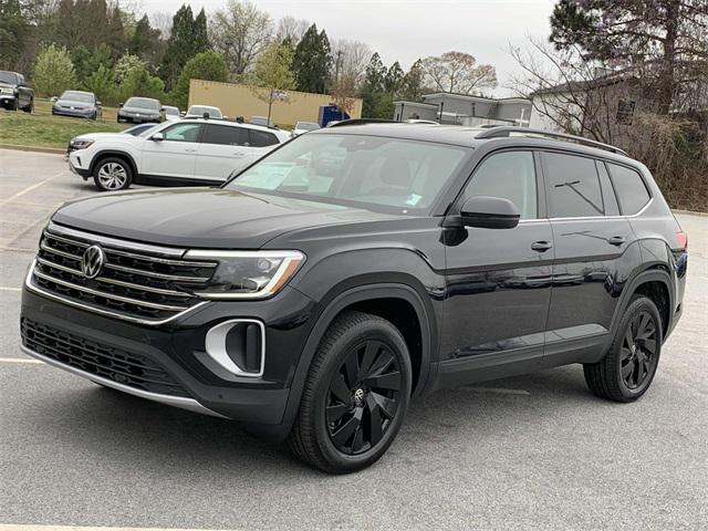 new 2024 Volkswagen Atlas car, priced at $40,621