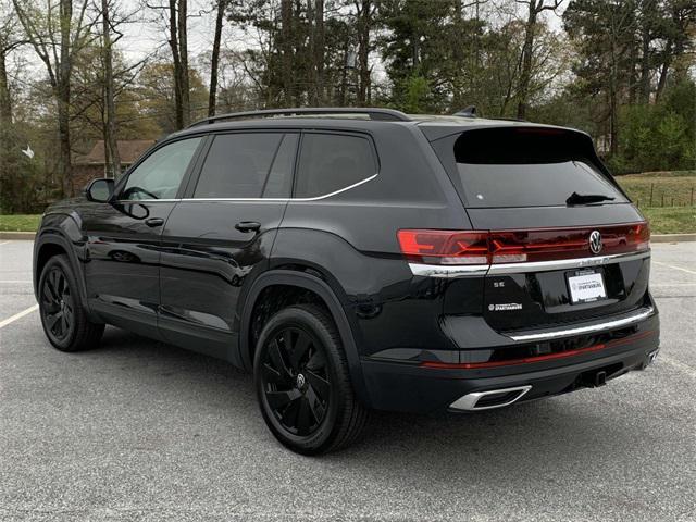 new 2024 Volkswagen Atlas car, priced at $40,621