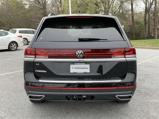 new 2024 Volkswagen Atlas car, priced at $40,621