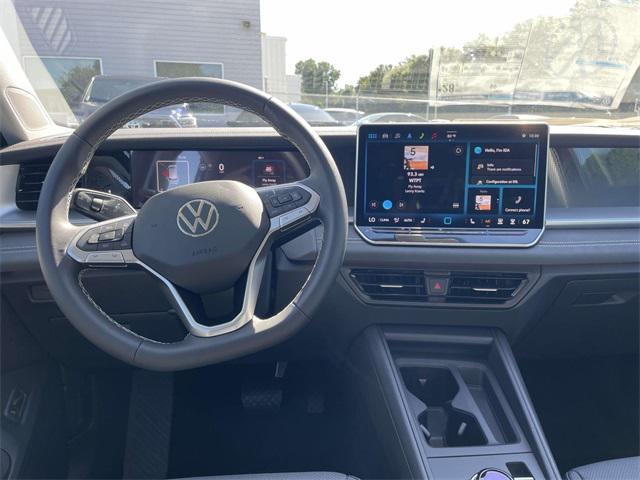 new 2025 Volkswagen Tiguan car, priced at $31,597