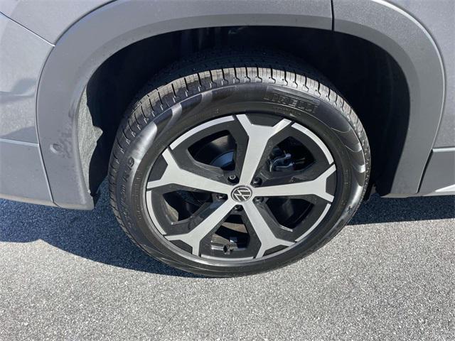 new 2025 Volkswagen Tiguan car, priced at $31,597