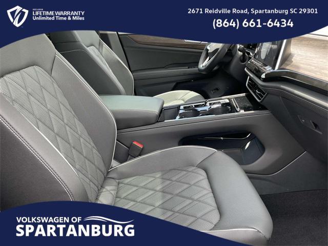 new 2025 Volkswagen Atlas car, priced at $50,016