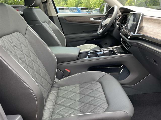 new 2025 Volkswagen Atlas car, priced at $51,866